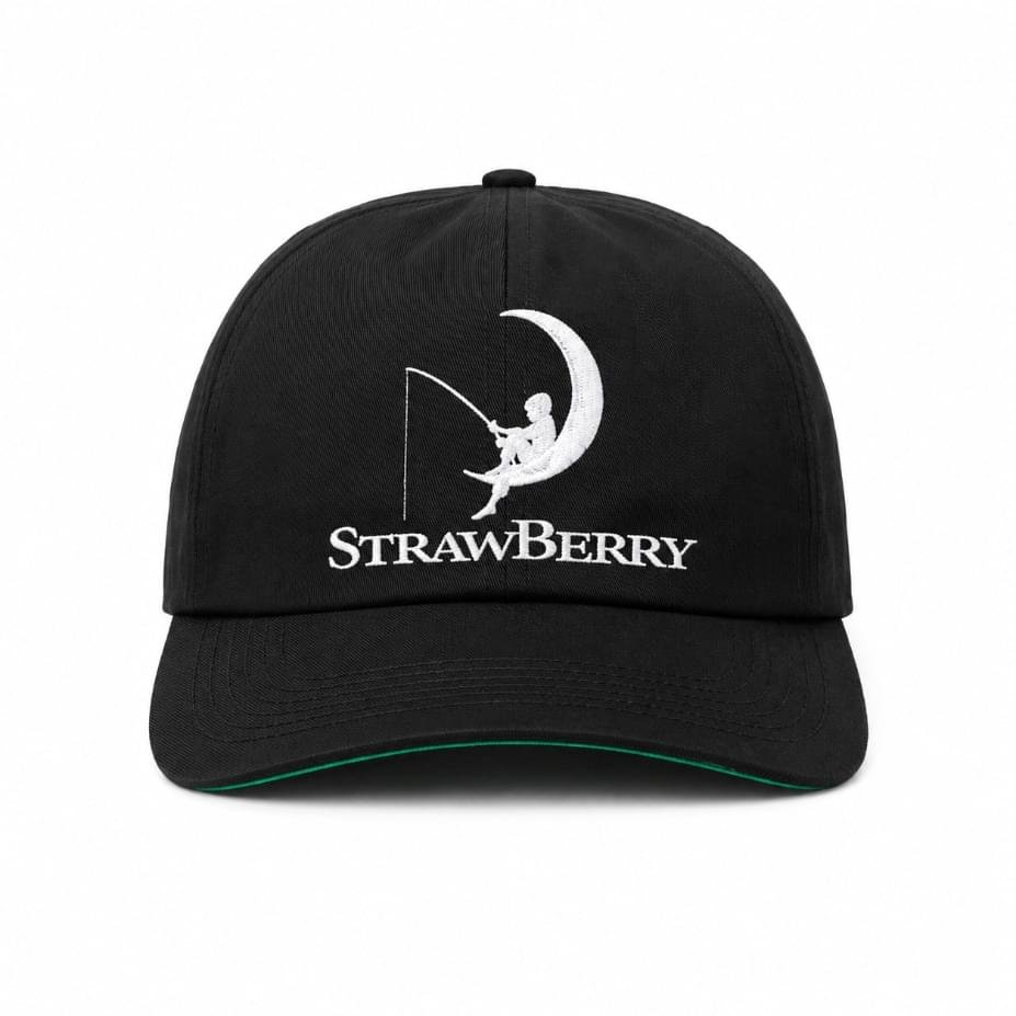 Dream Satin Snapback - Black Dream Satin Snapback Black premium adjustable streetwear cap with satin finish for USA fashion outfits